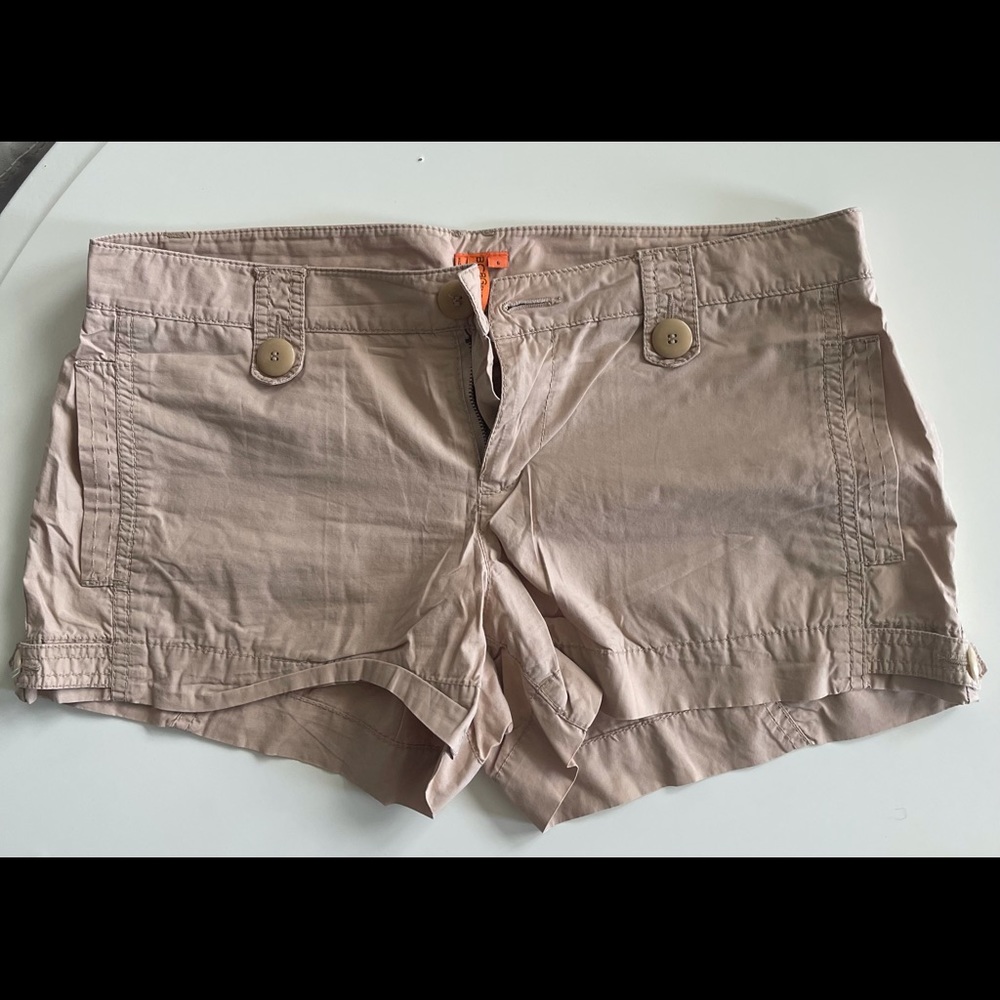 BCBGENERATION shorts